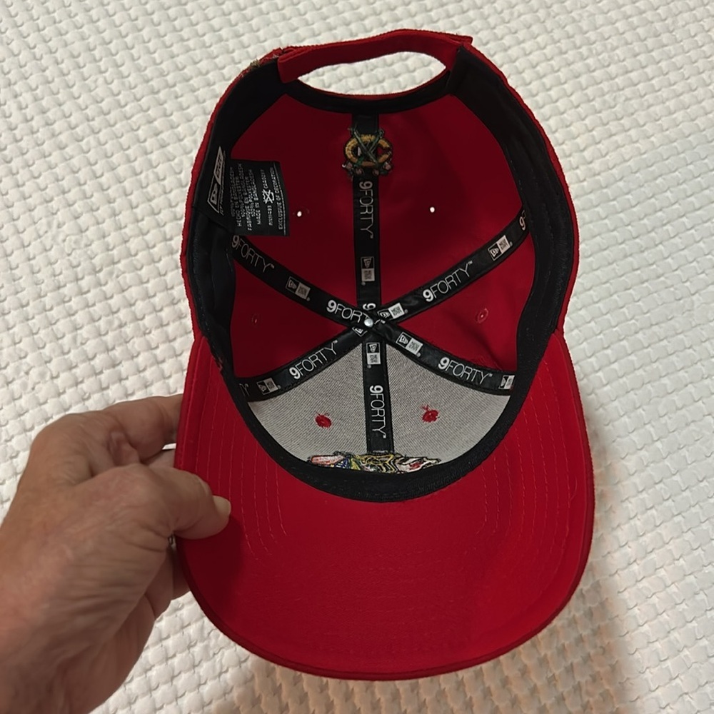Blackhawks Hockey NHL Red New Era Adjustable Baseball Hat - Picture 7 of 10